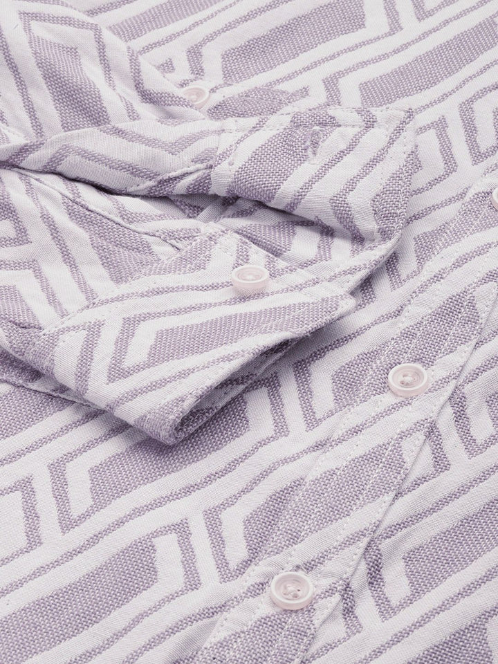 The Indian Garage Co Men Relaxed Fit Textured Resort Wear Jacquard Shirt