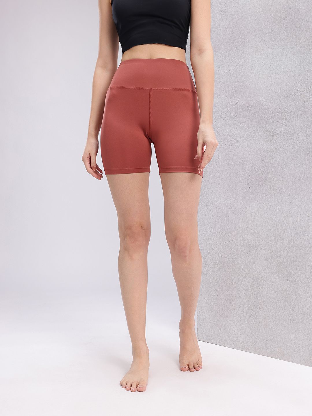 HRX by Hrithik Roshan Women Mid-Rise Rapid-Dry Yoga Shorts