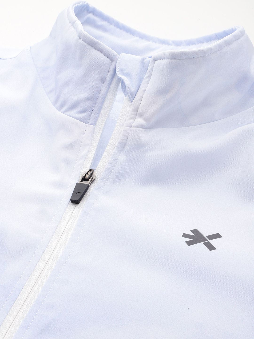 HRX by Hrithik Roshan Ombre Reflective Strip Rapid-Dry Running Tailored Jacket