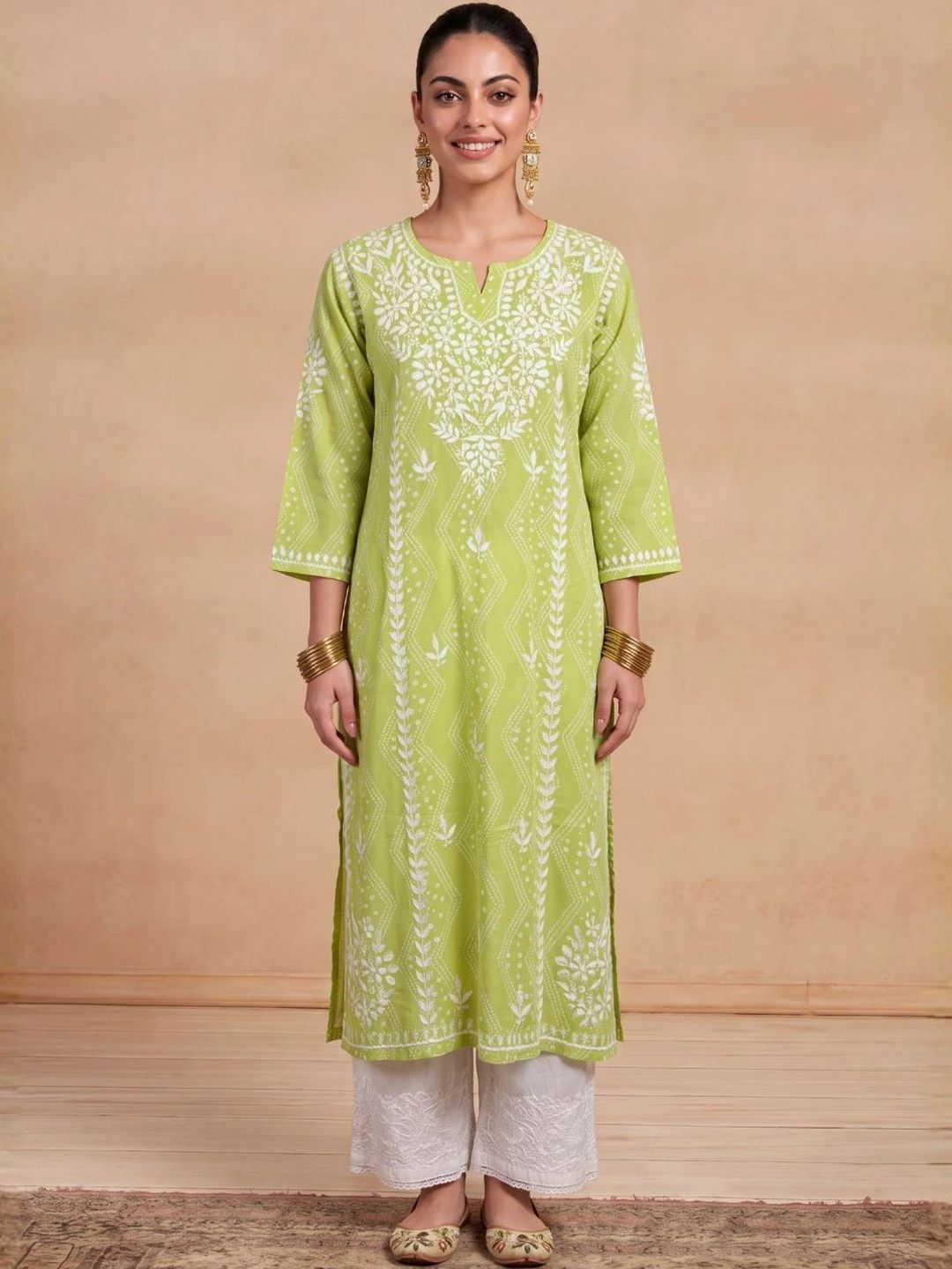 Rumah Wanita Chikankari Motif Etnik Bersulam Kurta Chikankari