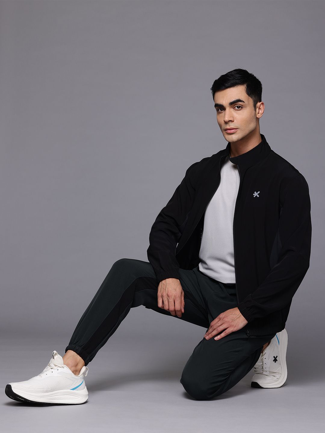 HRX by Hrithik Roshan Men Rapid-Dry Training Tracksuit