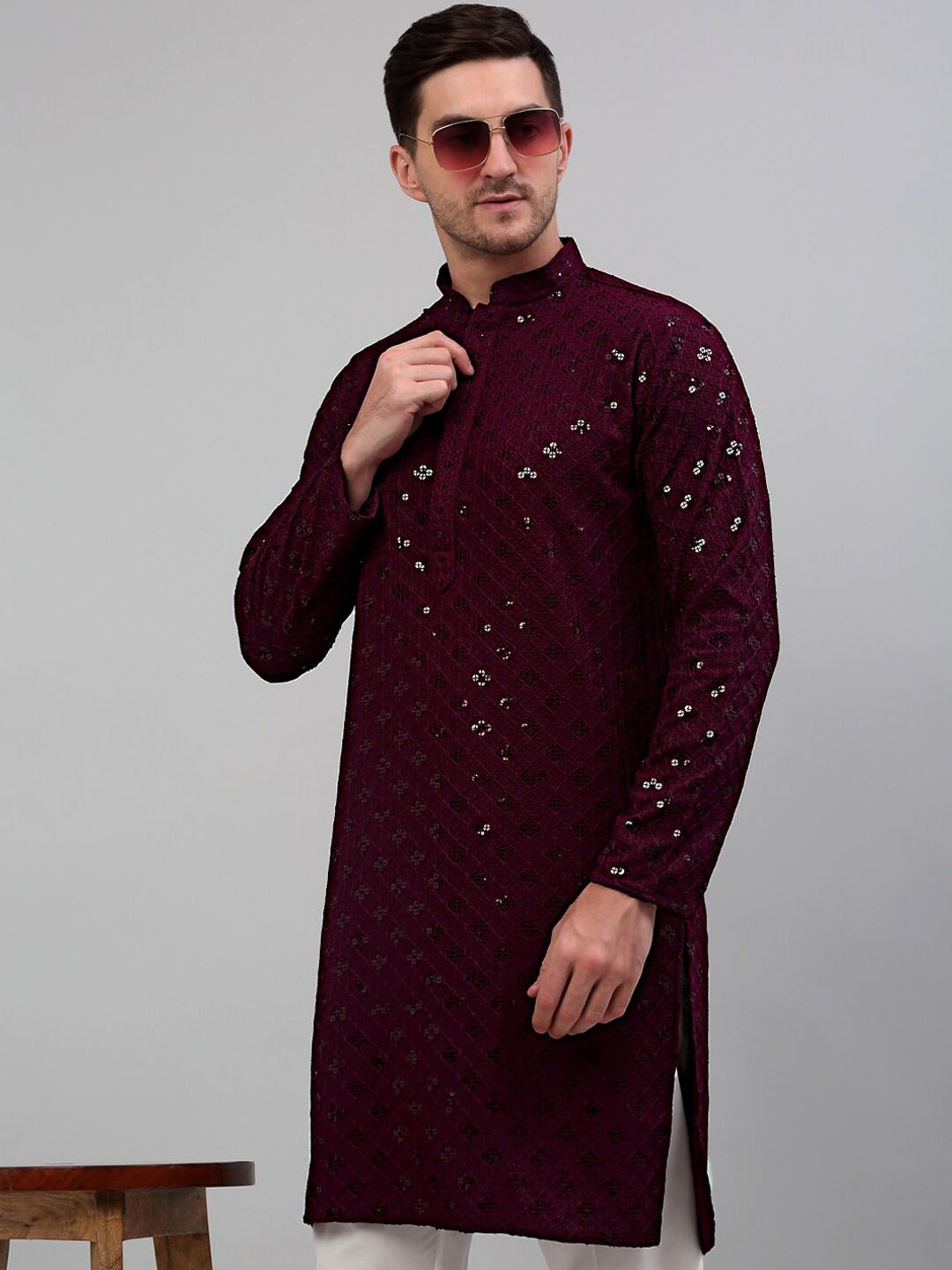 Jompers Geometric Embroidered Mandarin Collar Sequined Kurta