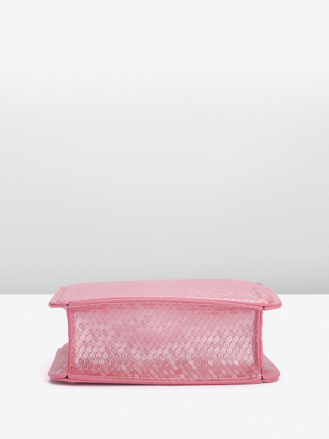 DressBerry Textured Structured Handheld Bag