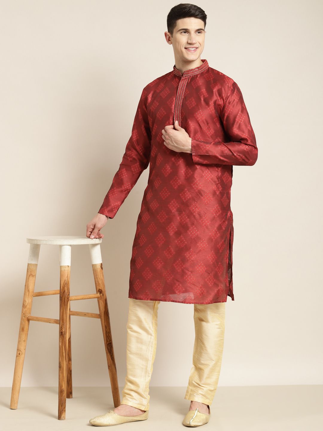 SOJANYA Men Maroon & Golden Ethnic Motifs Kurta
