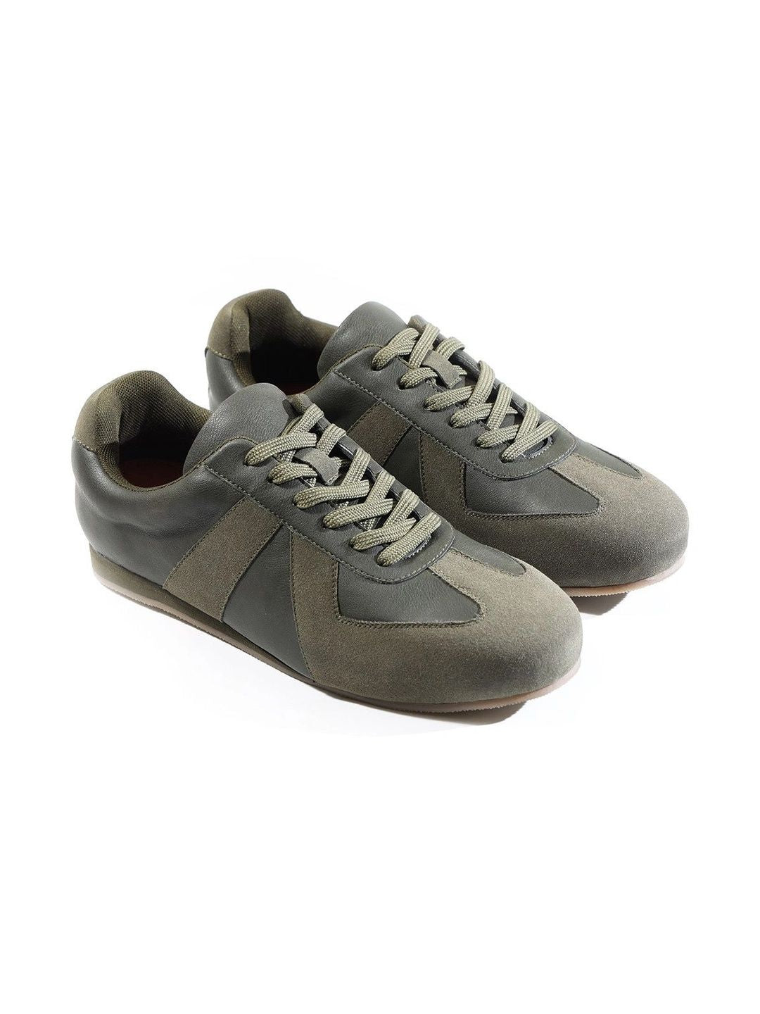 Sneakers Panel Klasik MONKSTORY Escape - Hijau Zaitun