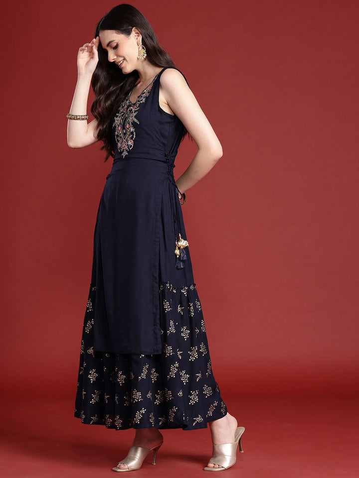 Anouk Ethnic Printed Yoke Embroidered Layered Kurta with Dupatta