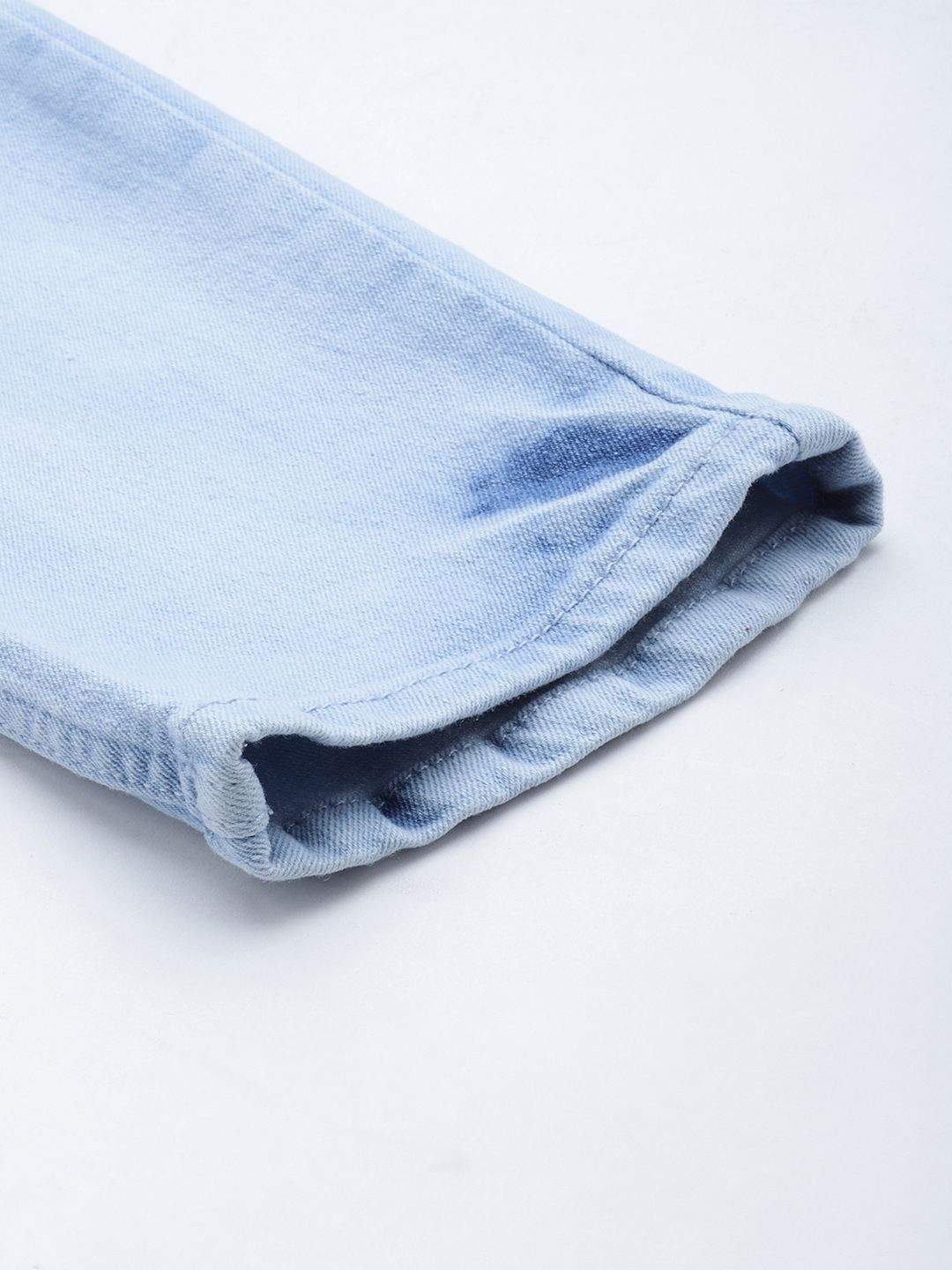 The Indian Garage Co Men Slim Fit Light Fade Stretchable Jeans