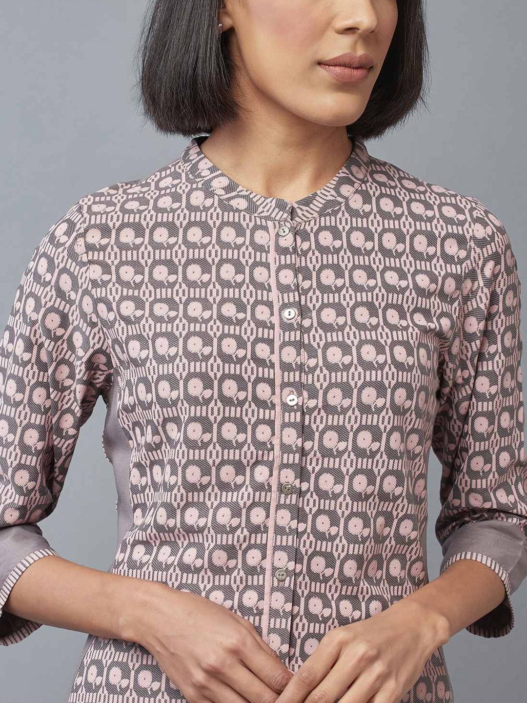 W Women Pink & Black Ethnic Motifs Printed Kurta