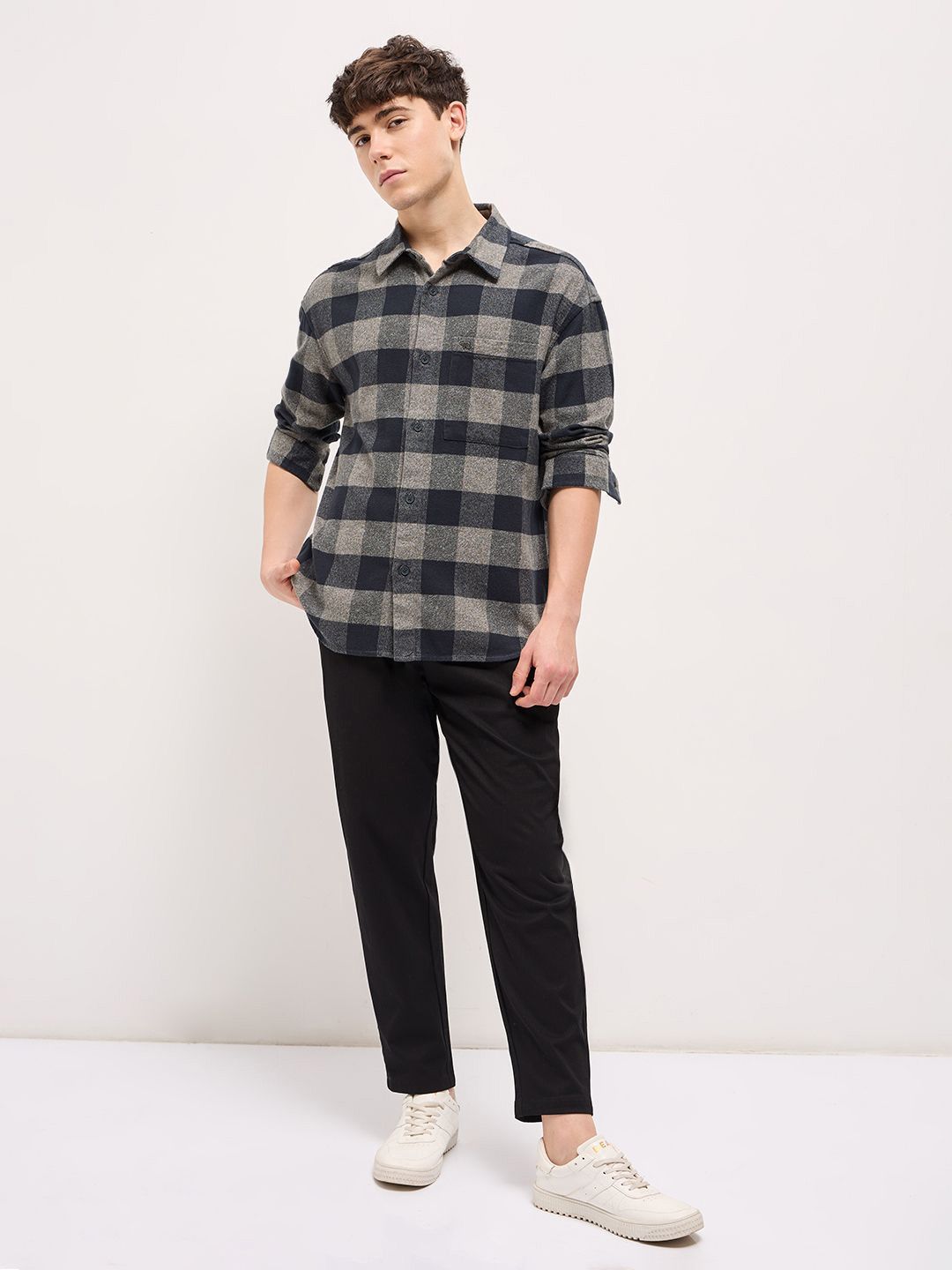 THE BEAR HOUSE Men Spread Collar Buffalo Checked Cotton Shirt