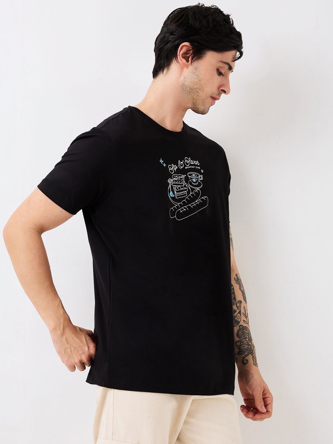 SPYKAR Men Graphic Printed Round Neck Cotton Slim Fit T-shirt