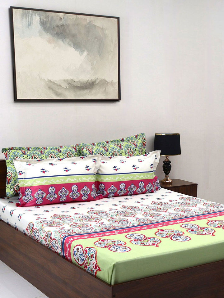 BOMBAY DYEING Pink & White Ethnic Motifs Cotton 300 TC King Bedsheet & 4 Pillow Cover
