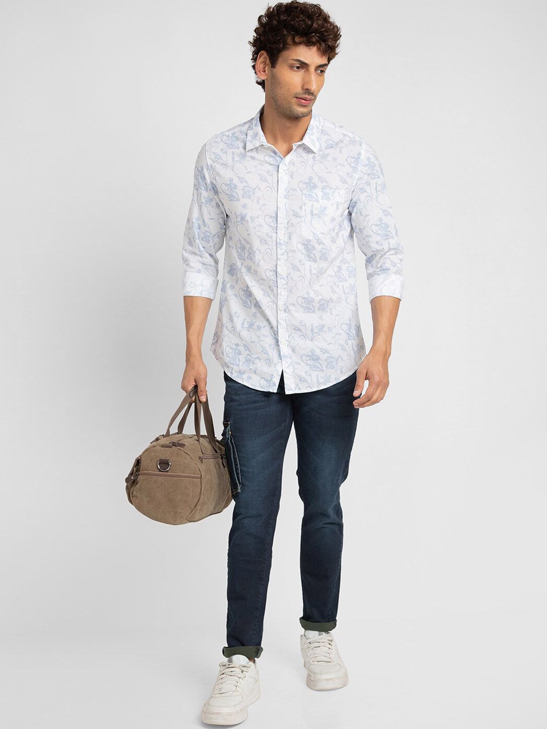 SPYKAR Men Relaxed Fit Light Fade Jeans