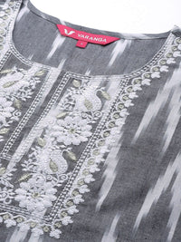 Varanga Floral Yoke Design Thread Work Cotton Kurta