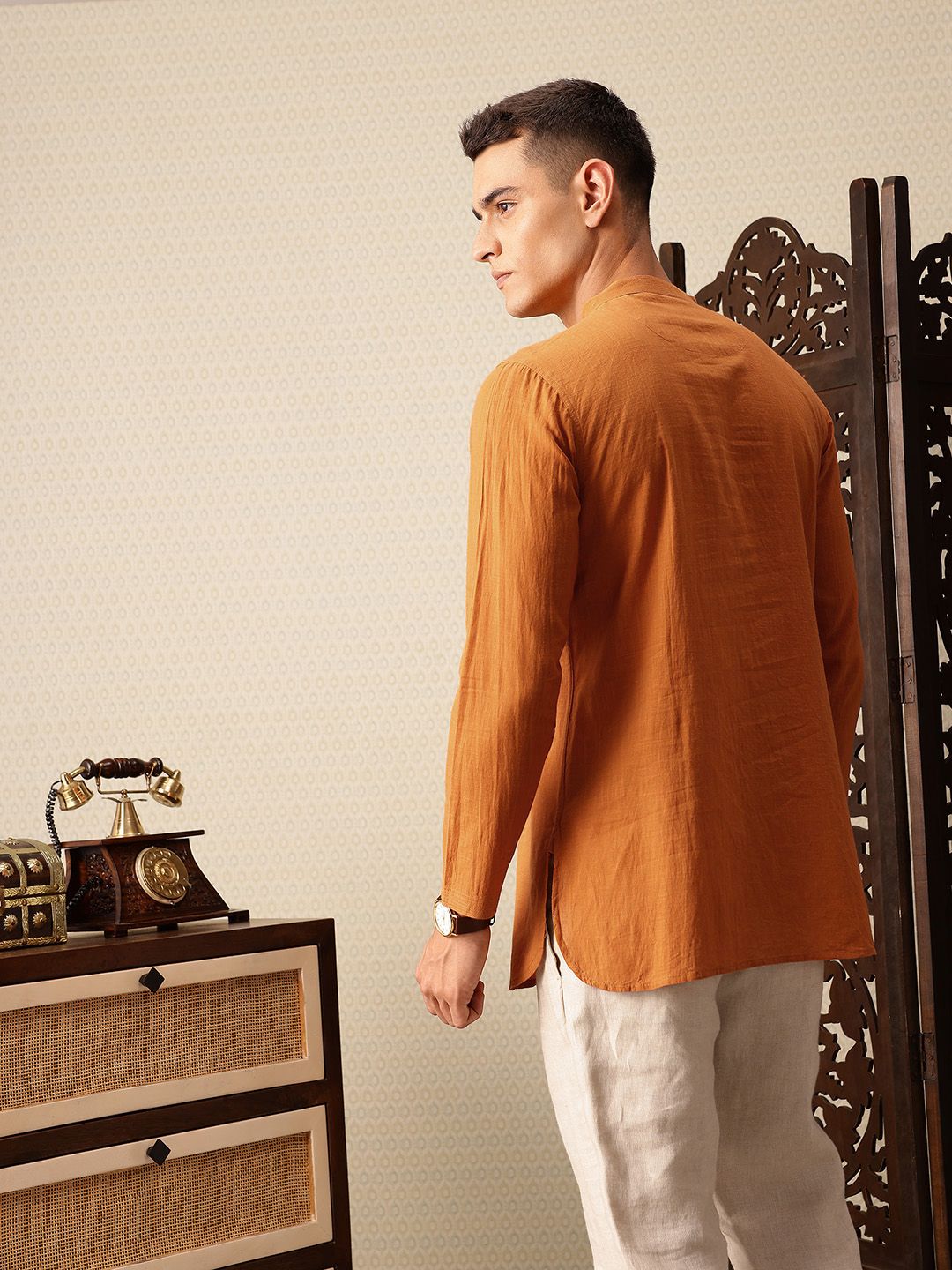 House of Pataudi Yoke Design Embroidered Jashn Kurta