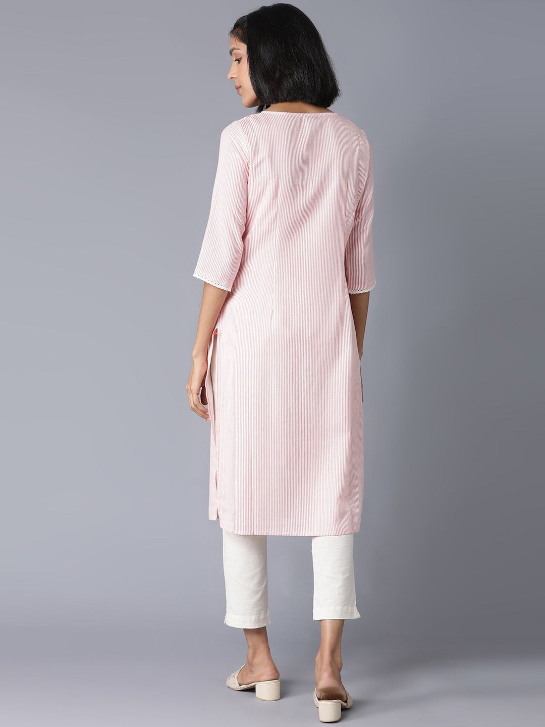 W Women Coral & White Striped Thread Work Kurta