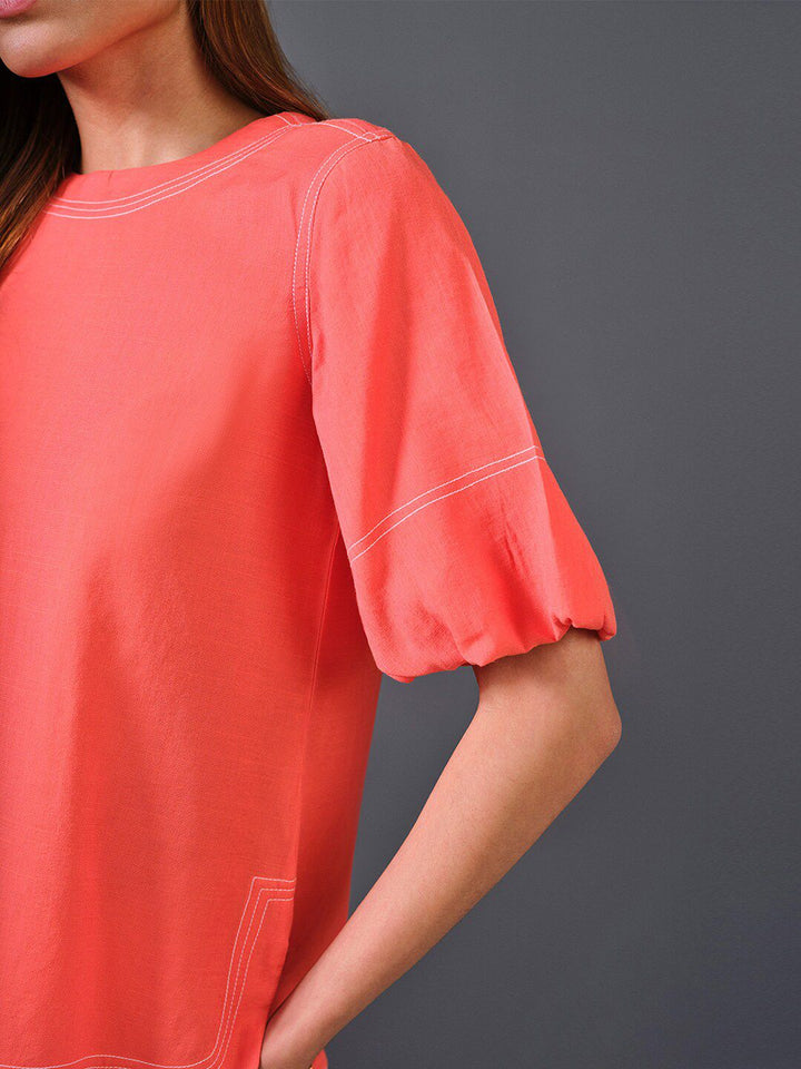 AND Round Neck Puff Sleeves High-Low Top