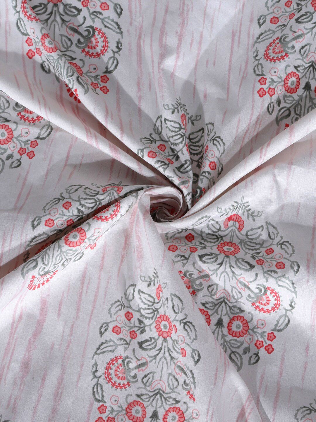 KLOTTHE Grey Floral Fitted 300 TC King Fine Bedsheet with 2 Pillow Covers-270X270 cm