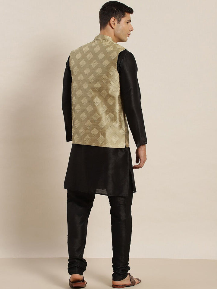 SOJANYA Mandarin Collar Kurta With Churidar & Nehru Jacket