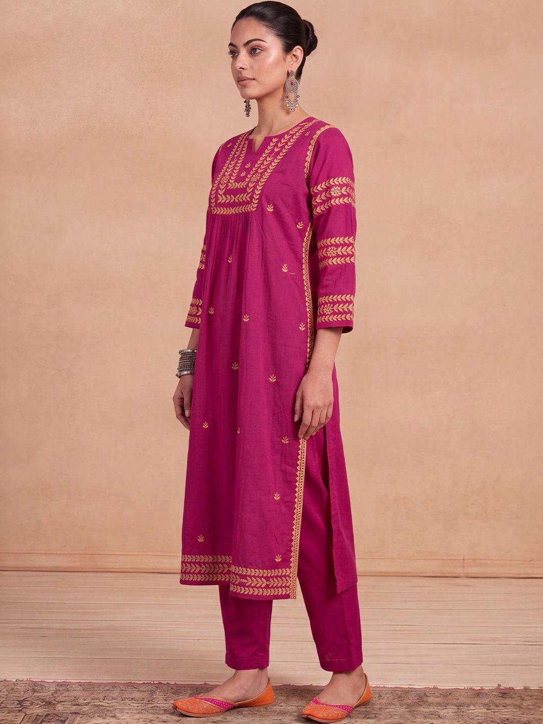 House of Chikankari Women Embroidered Thread Work Kurta