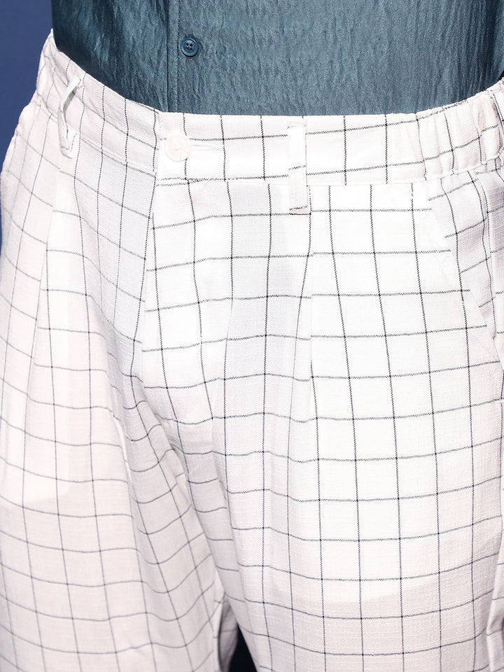 Campus Sutra Men Checked Comfort Trousers