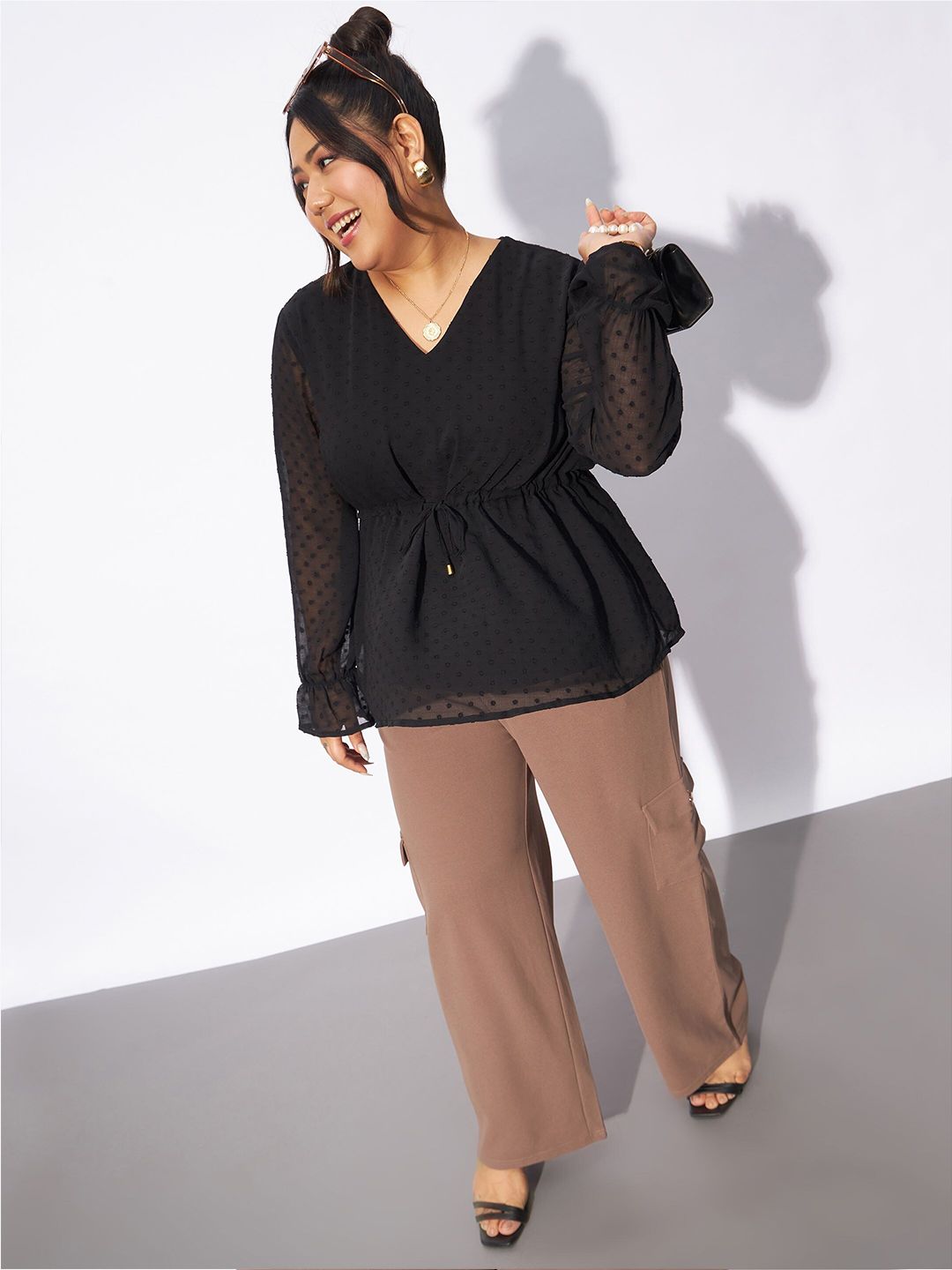 SASSAFRAS Curve Plus Size Self Design V-Neck Peplum Top