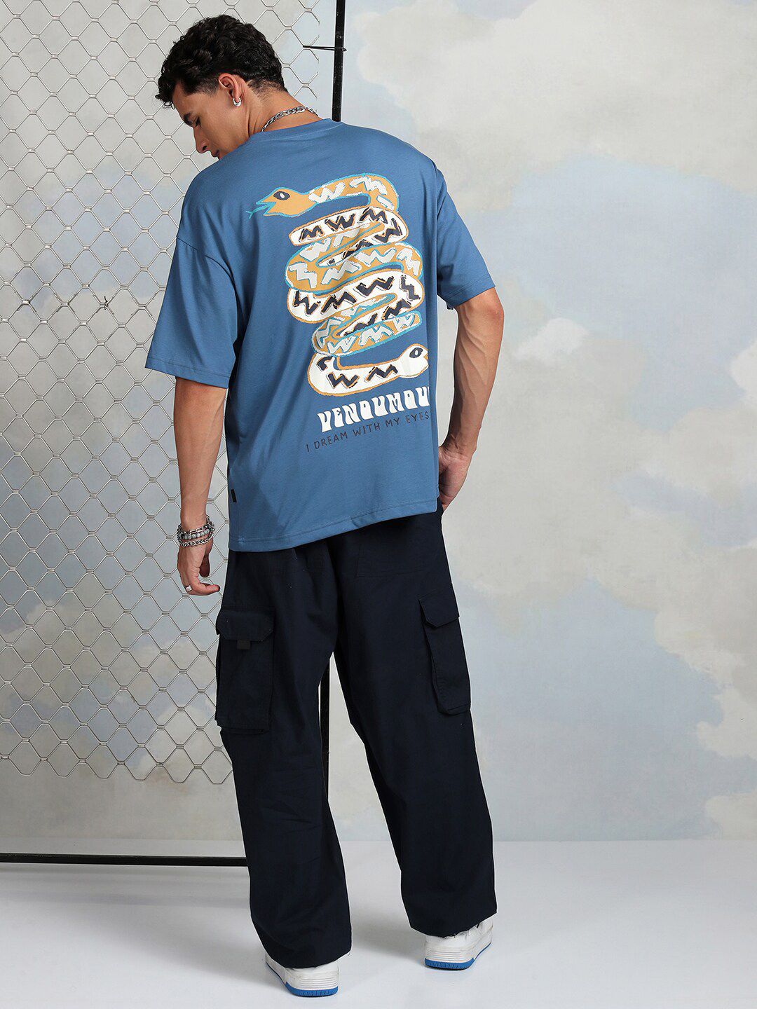 T-Shirt Bercetak Grafik Highlander