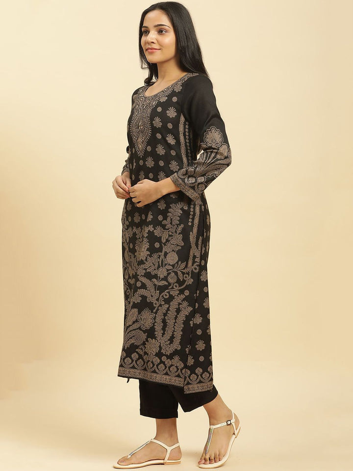 W Black Floral Woven Design Regular Sequinned Straight Kurta With Trouser With Dupatta