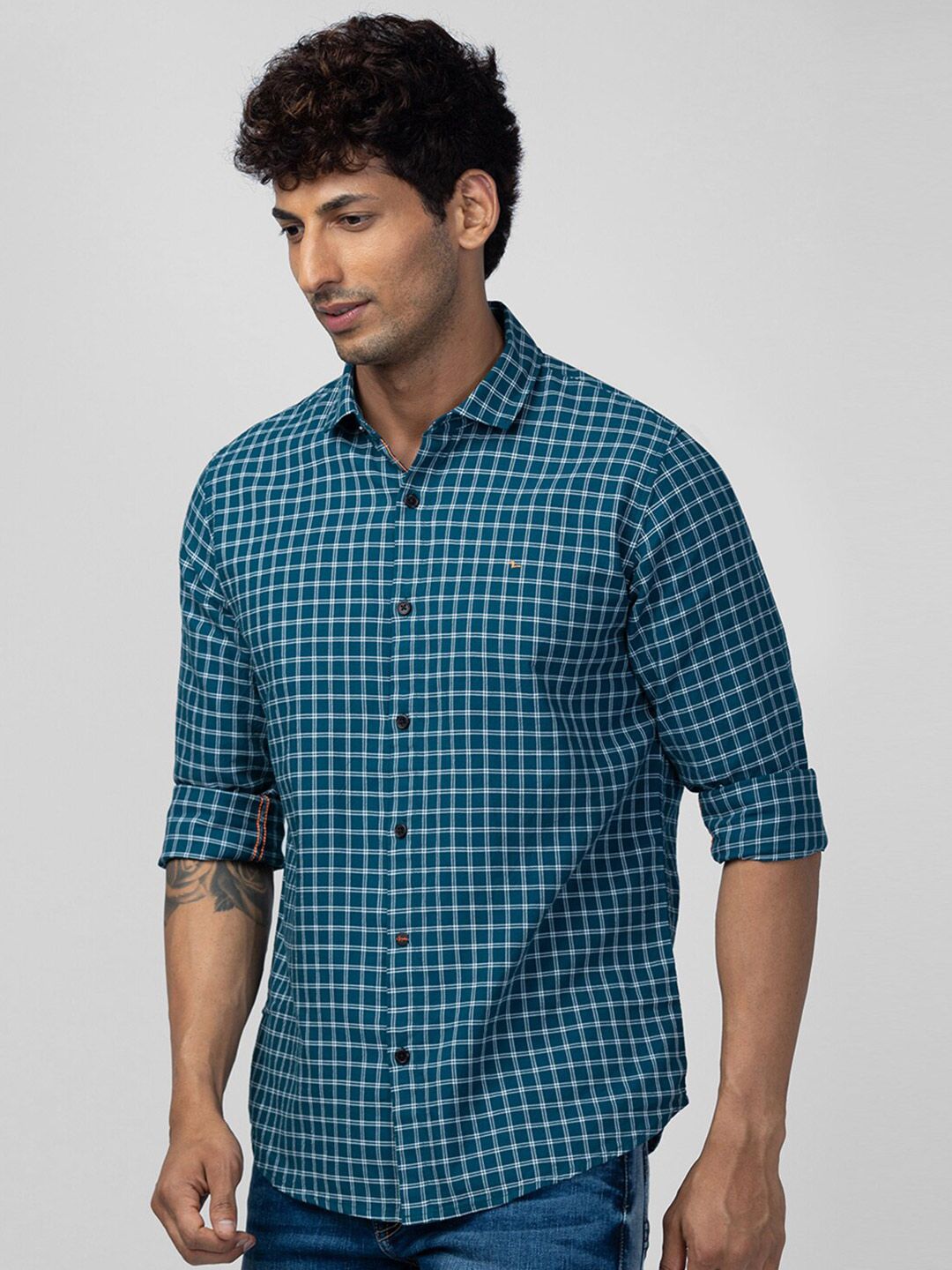 SPYKAR Men Slim Fit Checked Casual Cotton Shirt