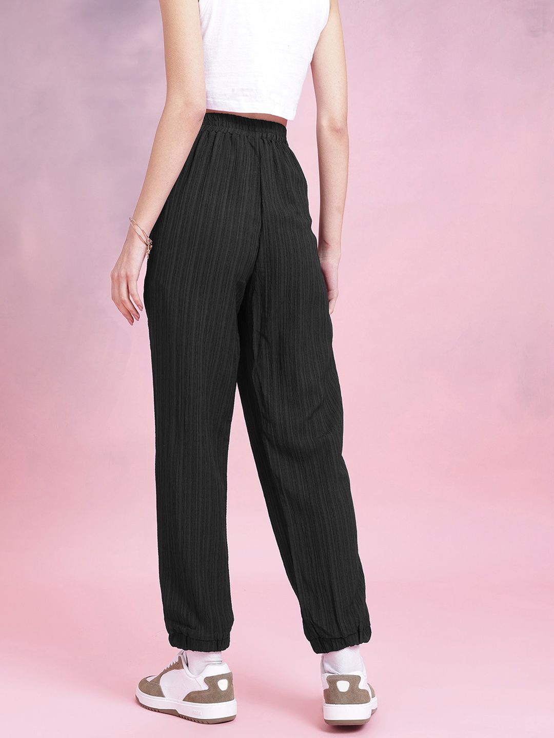 DressBerry Women Textured Joggers