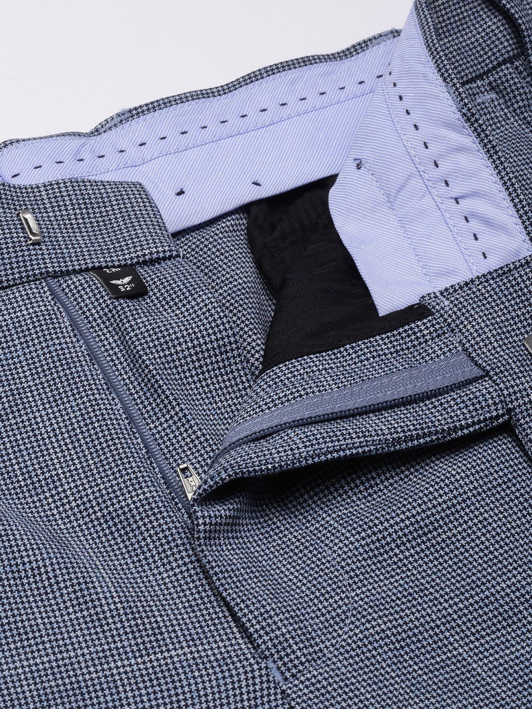 Park Avenue Men Textured Formal Trousers