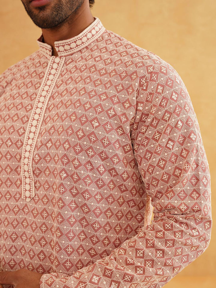 SOJANYA Geometric Embroidered Mandarin Collar Thread Work Pure Cotton Kurta With Churidar