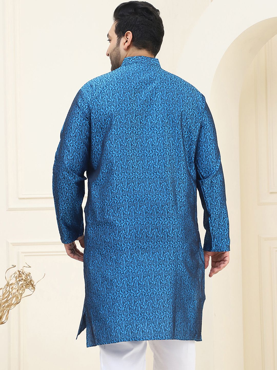 SOJANYA PLUS Men Plus Size Blue Woven Design Jacquard Straight Kurta
