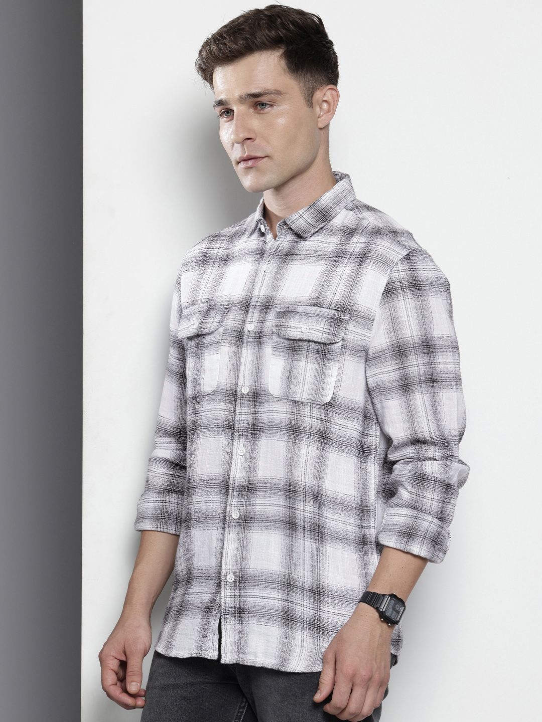 The Indian Garage Co Men Black Slim Fit Checked Double Flap Casual Shirt