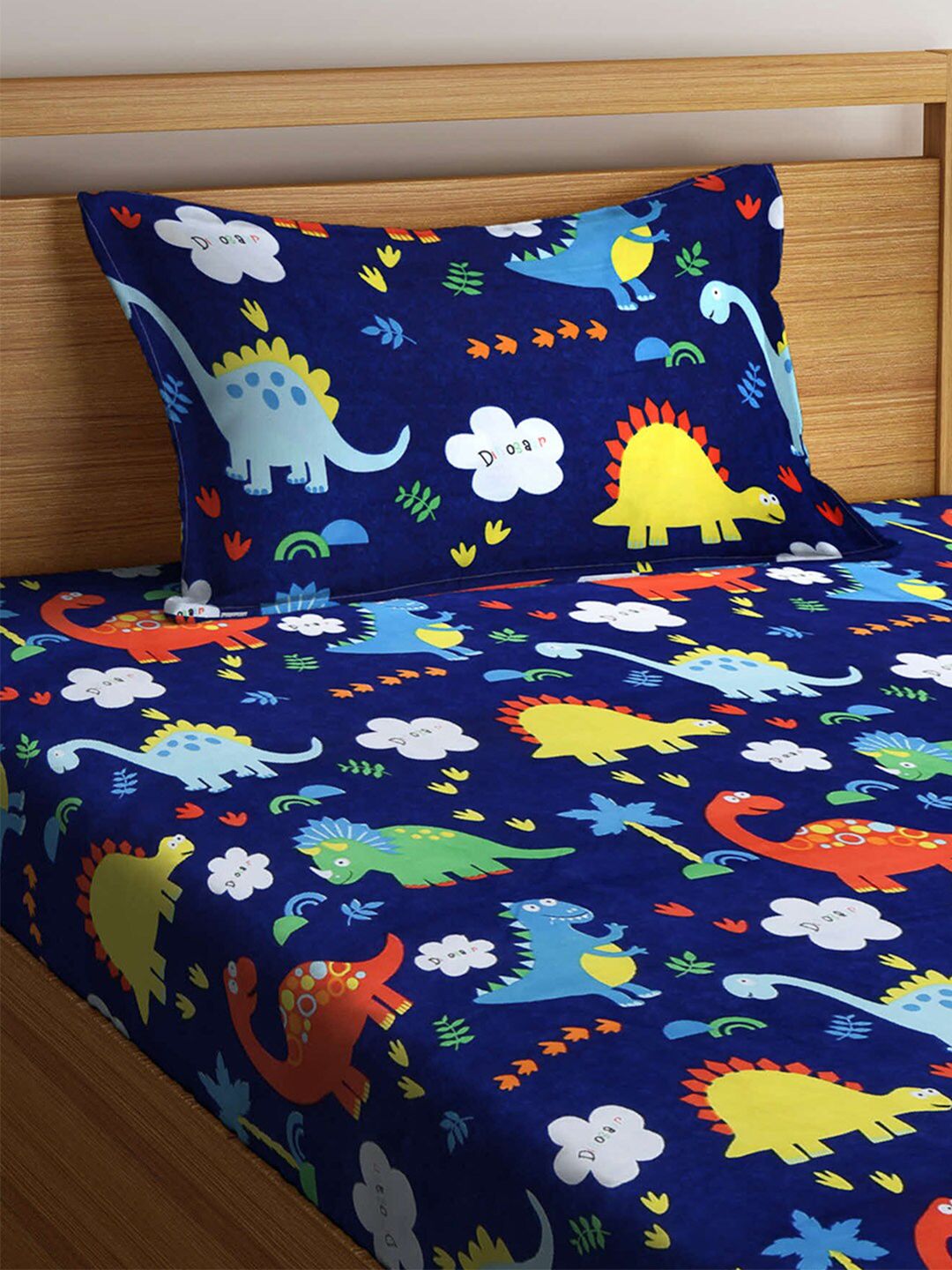 KLOTTHE Kids Cartoon Characters Printed 300 TC Fitted Single Bedsheet with 1 Pillow Cover