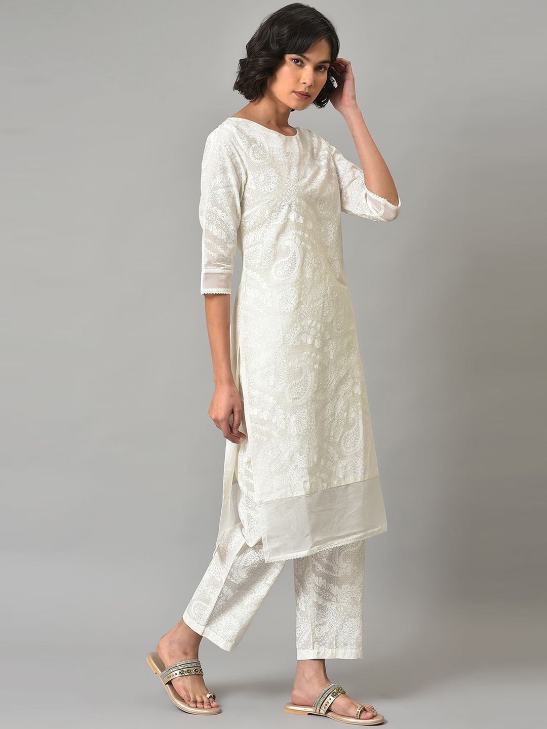 W Ethnic Motifs Printed Pure Cotton Kurta with Trousers