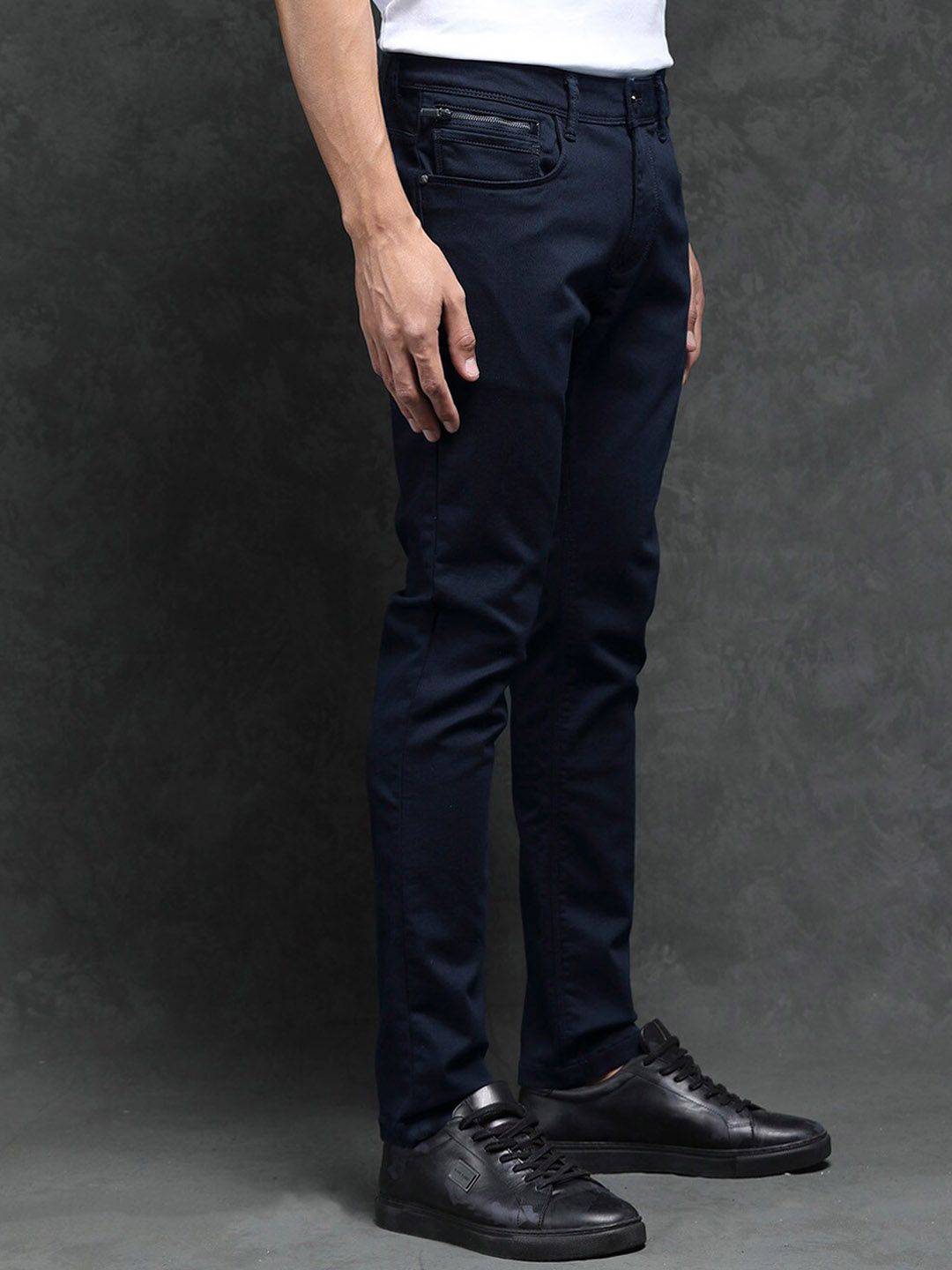 RARE RABBIT Men Saton Slim Fit Cotton Jeans