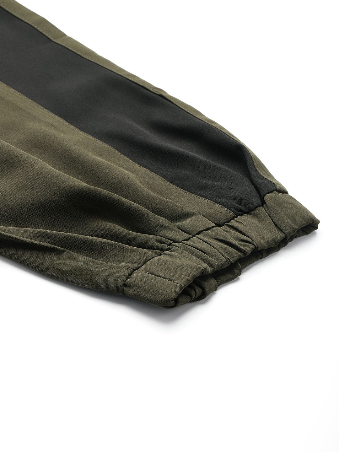 HRX by Hrithik Roshan Men Lifestyle Patch-Detailed Joggers