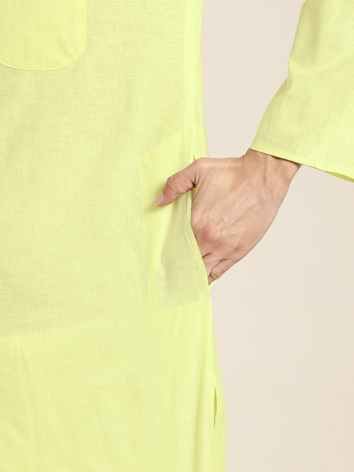 SOJANYA Men Lime Green Kurta