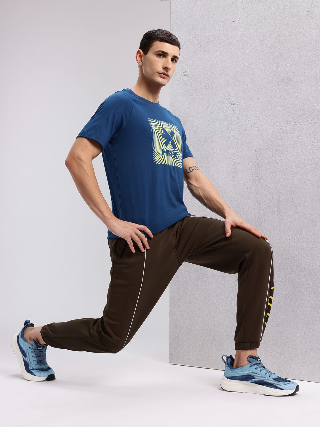 HRX by Hrithik Roshan Brand Logo Print Drop-Shoulder Sleeves Training T-shirt