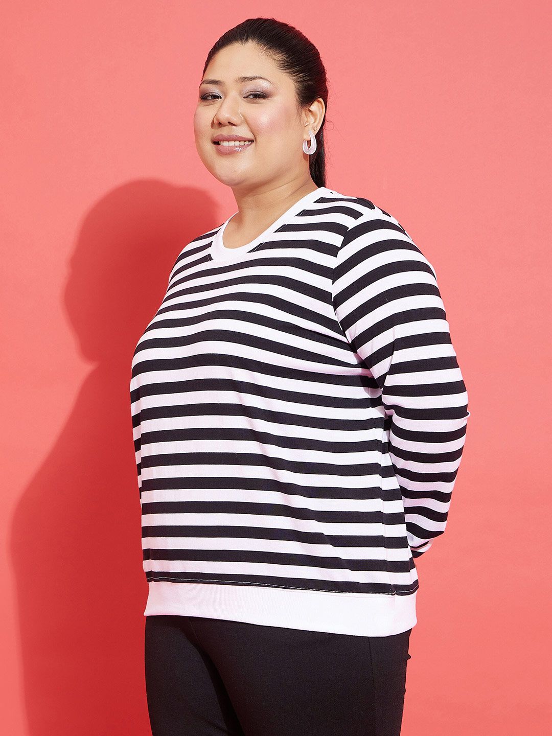 SASSAFRAS Curve Plus Size Striped Sweatshirt