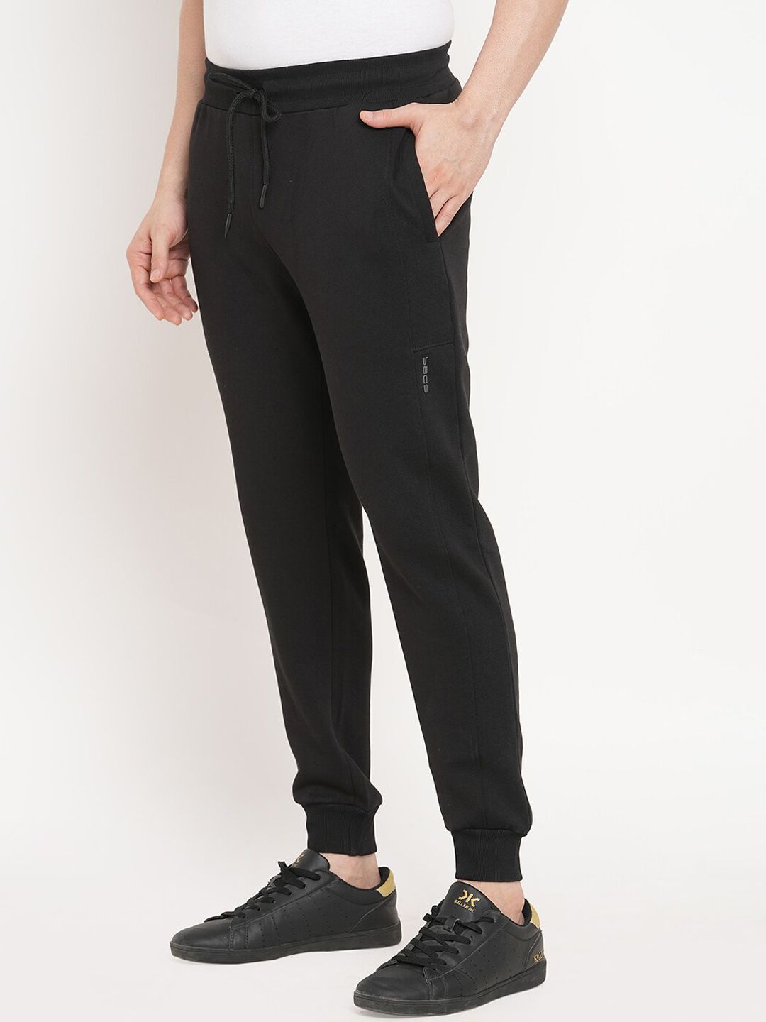 Sweet Dreams Men Black Solid Joggers