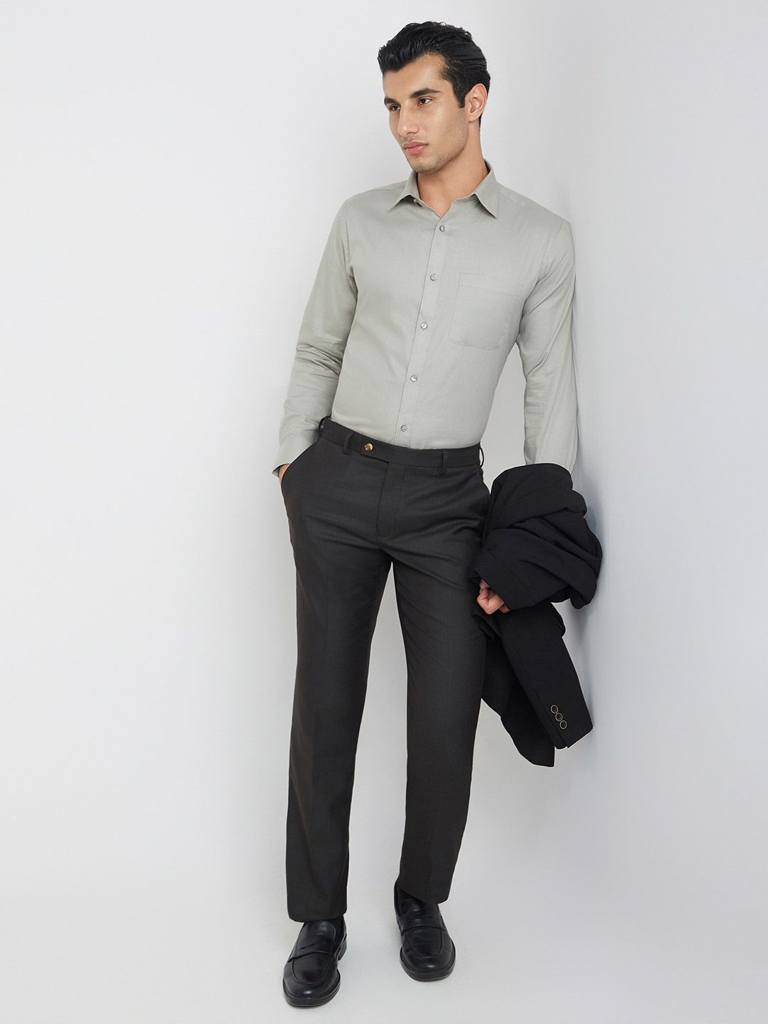 Raymond Slim Fit Opaque Pure Cotton Formal Shirt