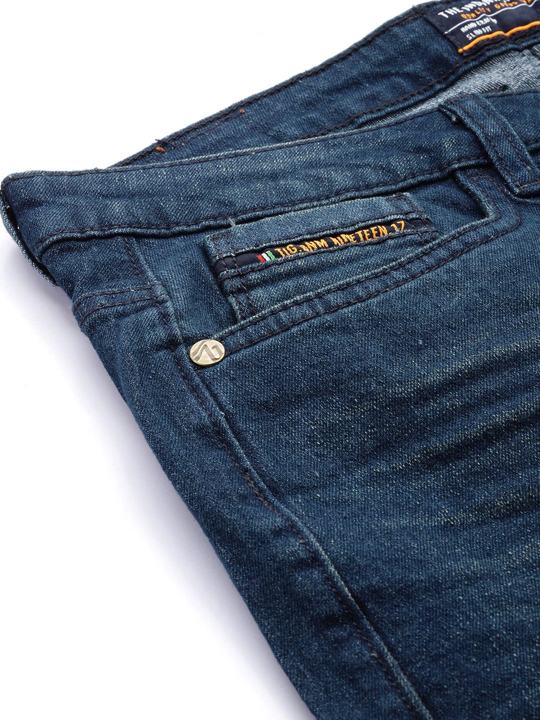 The Indian Garage Co Men Slim Fit Mildly Distressed Stretchable Jeans