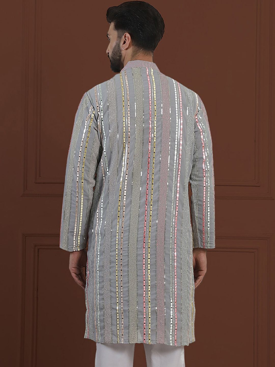 SOJANYA LUXE Kurta Lurus Kolar Mandarin Bersulam Geometrik