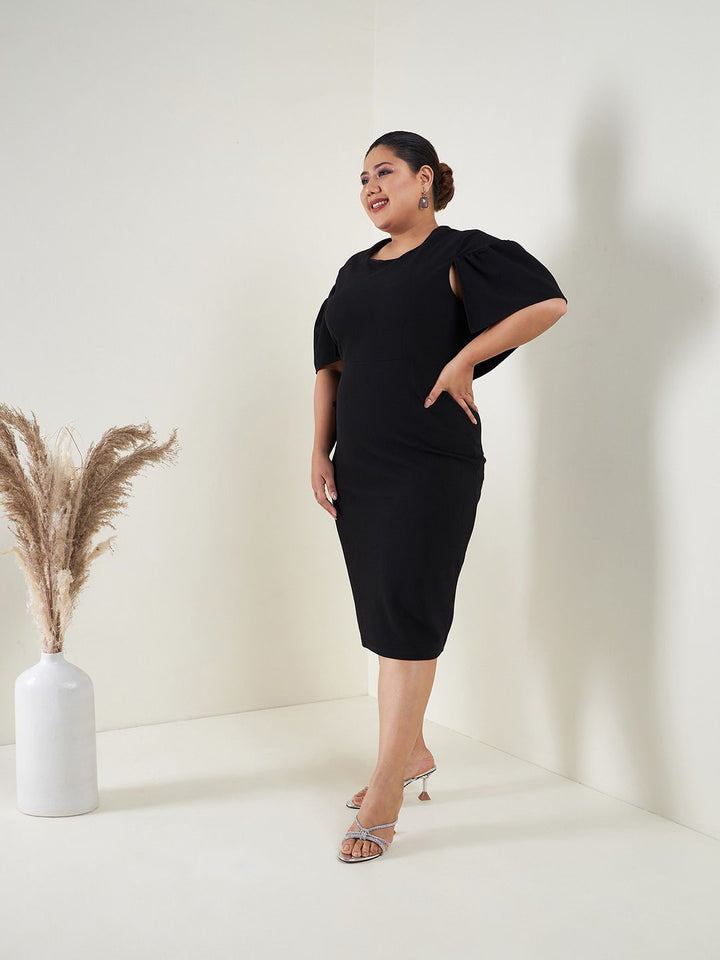 SASSAFRAS Curve Plus Size Sheath Dress
