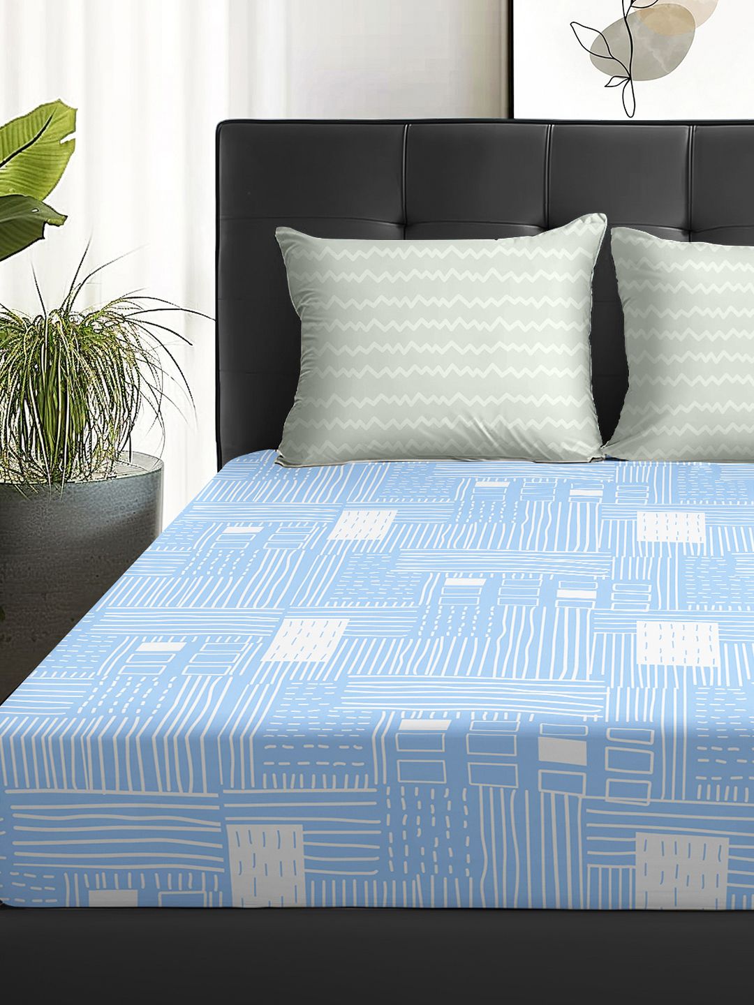 Story@home Arena White & Blue Geometric Microfiber 180 TC Queen Bedsheet & 2 Pillow Covers