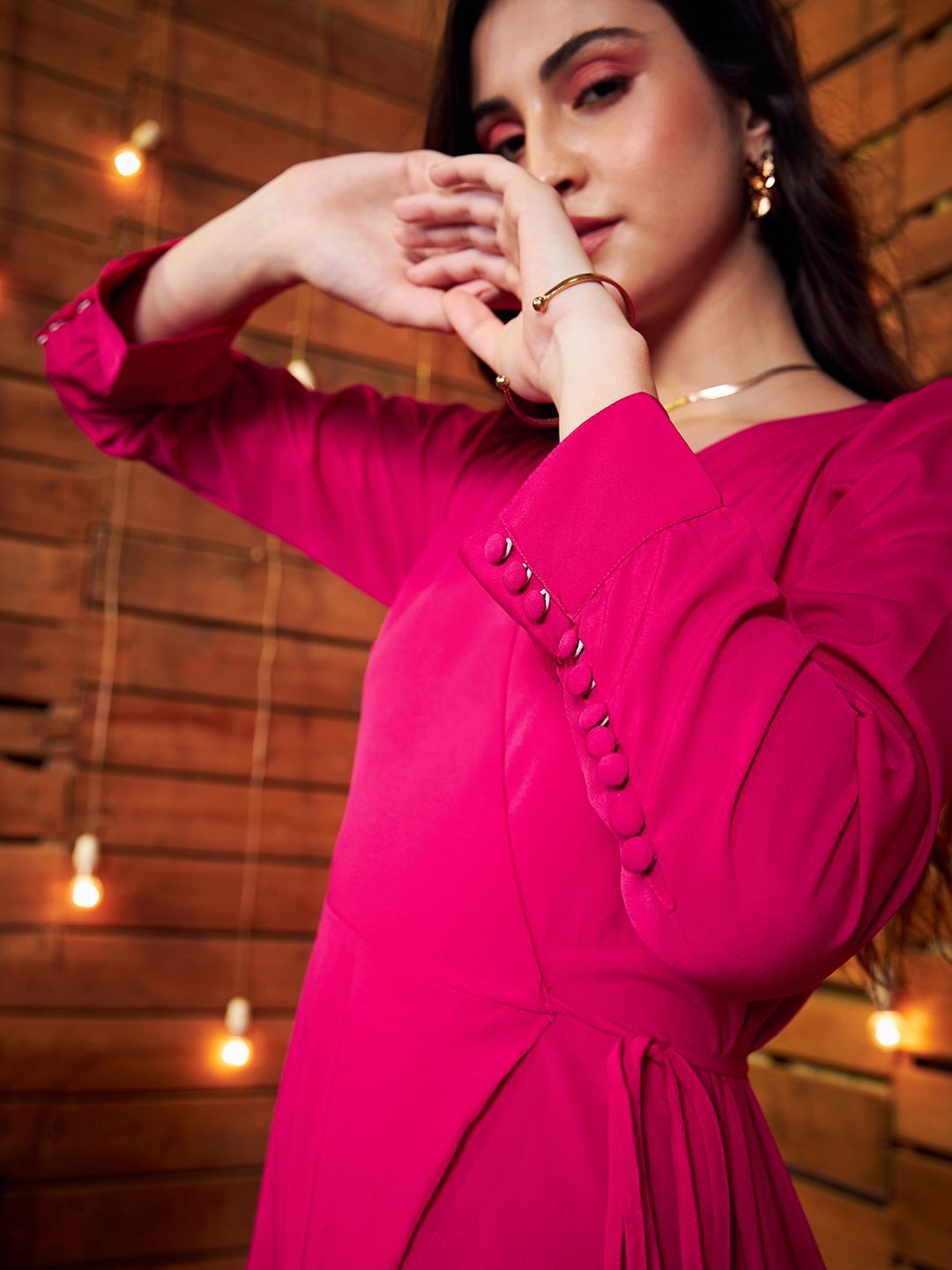 Berrylush Pink Solid V-Neck Cuffed Tie-Up Sleeves Maxi Dress