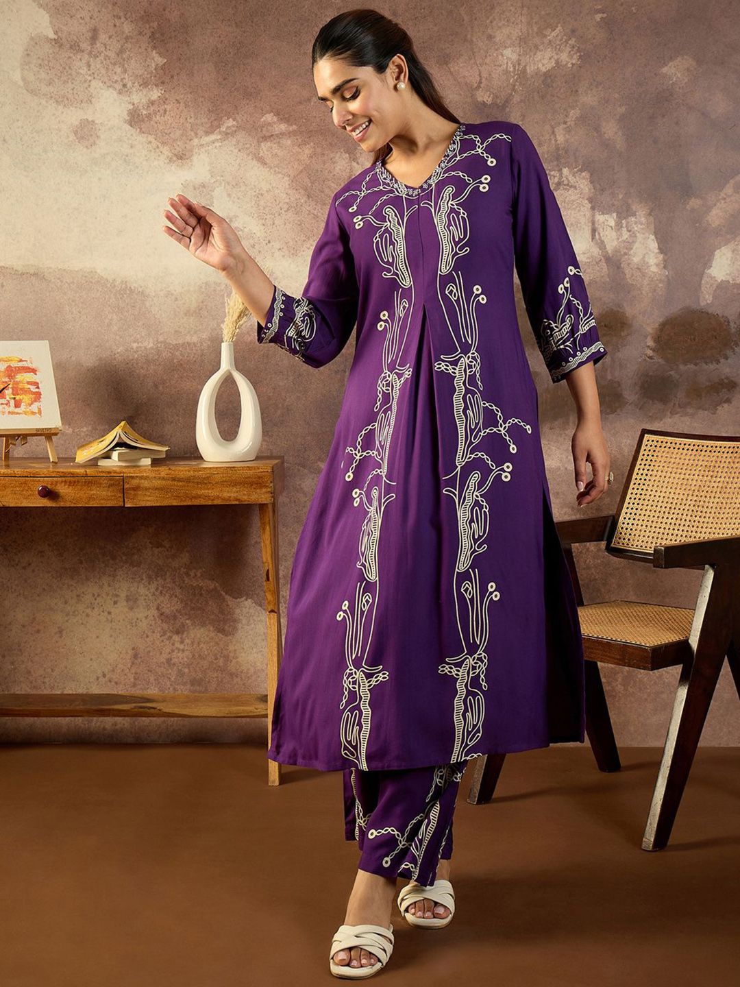 Indo Era Printed V-Neck Tunic With Trousers