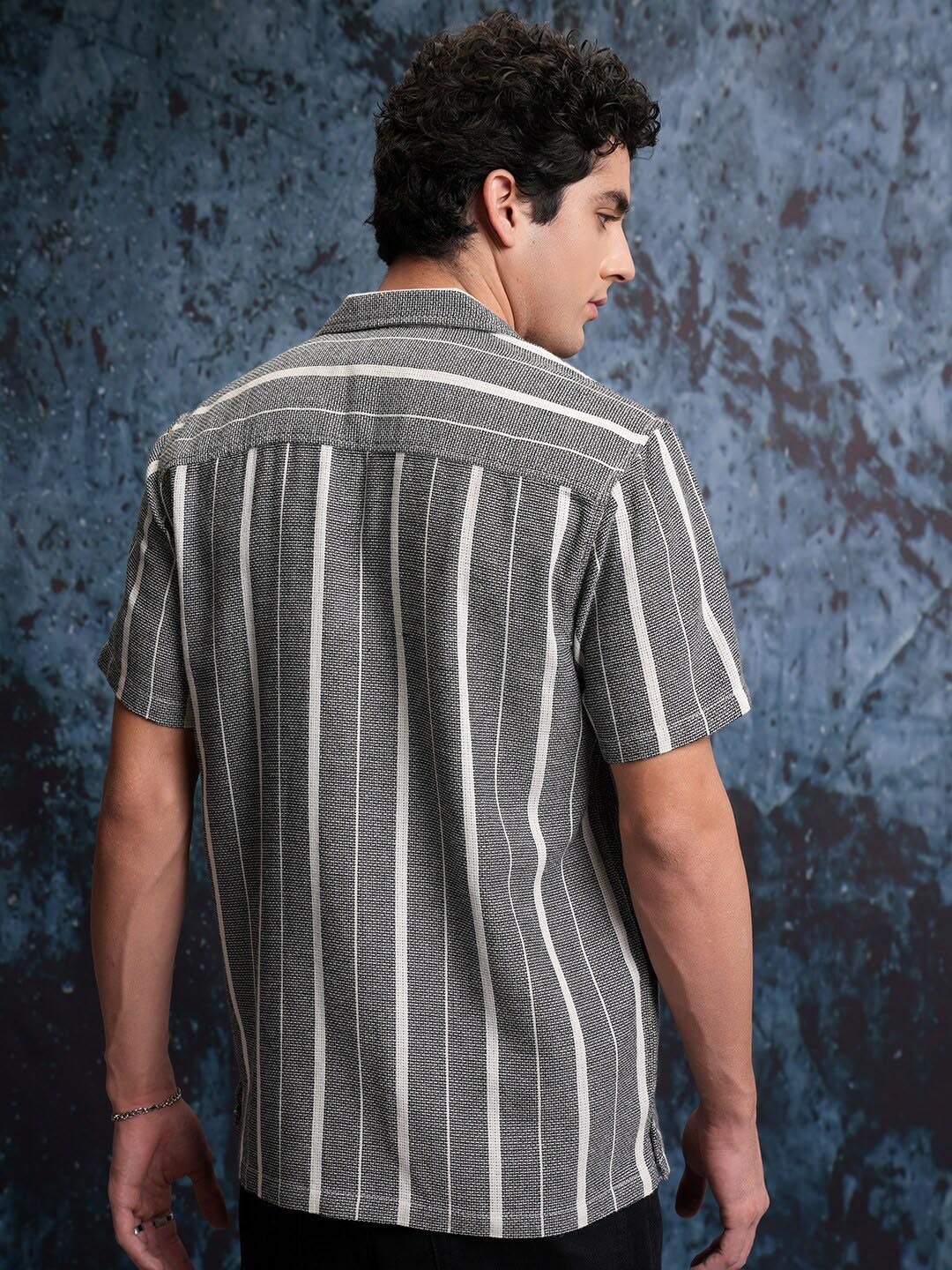 LOCOMOTIVE Premium Mock Lino Dobby Textured Striper Camp Collar Shirt