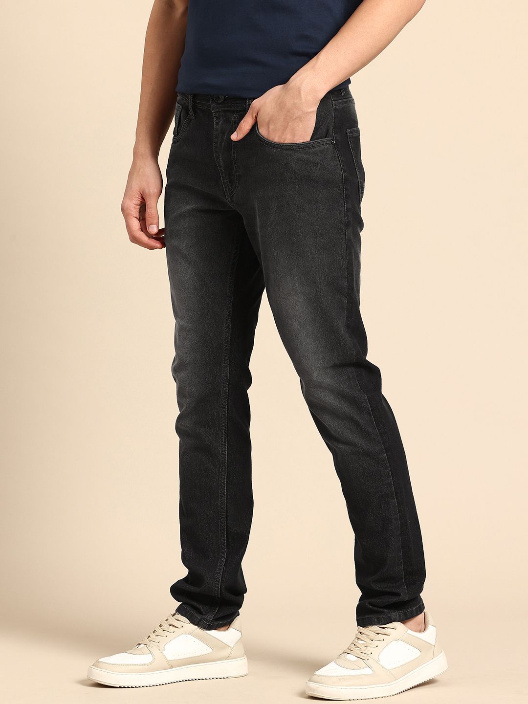 Being Human Men Slim Fit Light Fade Stretchable Jeans